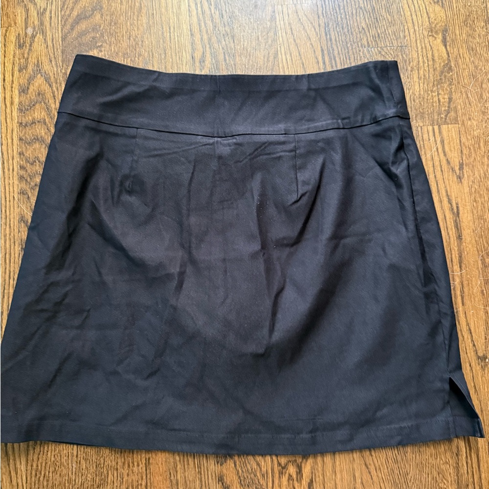 Rafael’s Black Women's Skort